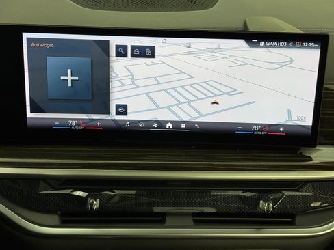 Used 2024 BMW X5 xDrive50e w/ Parking Assistance Package image 26