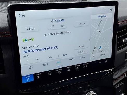 Used 2024 Ford Expedition Limited image 5