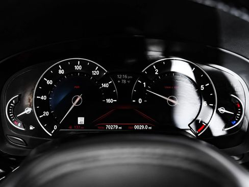 Used 2019 BMW 540i xDrive AWD/4WD image 18