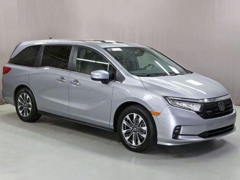 Certified 2023 Honda Odyssey EX-L image 1