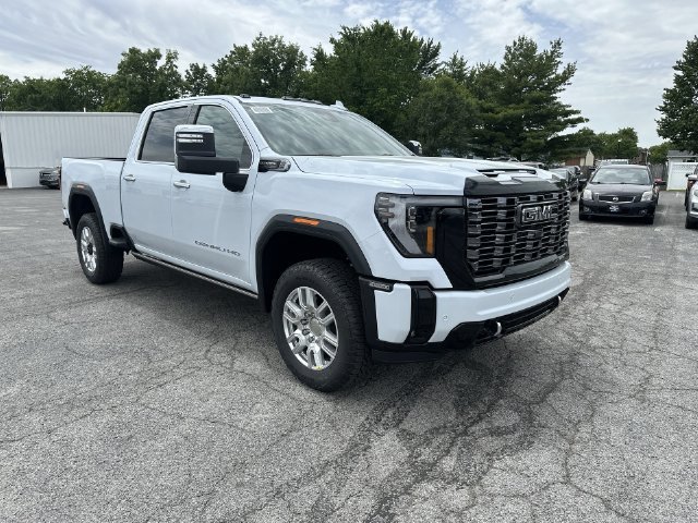 New 2026 GMC Sierra 3500 Denali Ultimate w/ LPO, Black Badging Package AWD/4WD image 18