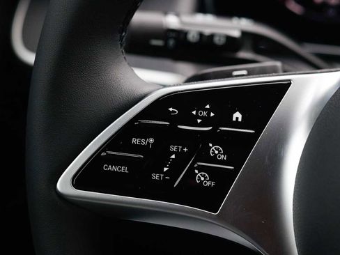 New 2026 Mercedes-Benz GLC 300 GLC 300 image 25