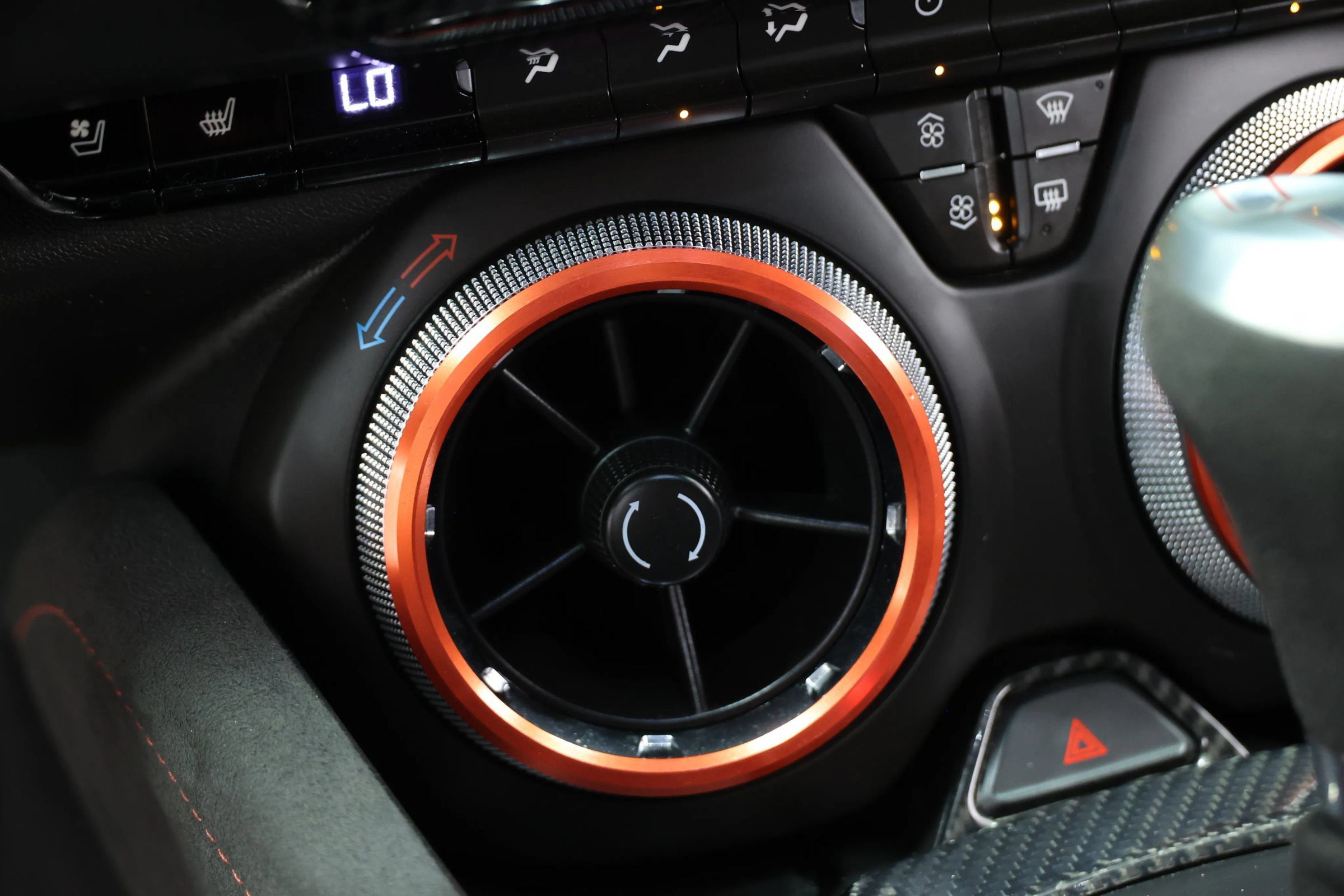Used 2018 Chevrolet Camaro ZL1 RWD image 43
