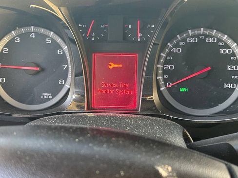 Used 2015 GMC Terrain SLE FWD image 12