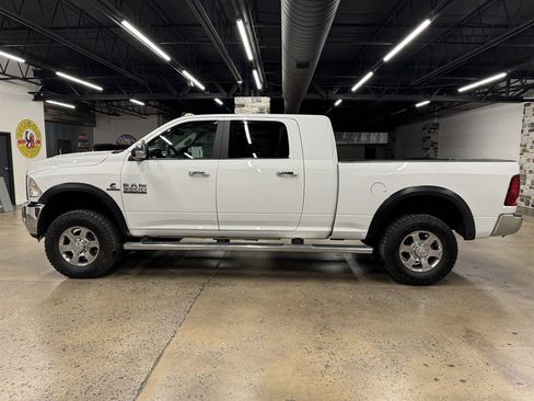 Used 2017 RAM 3500 Big Horn image 4