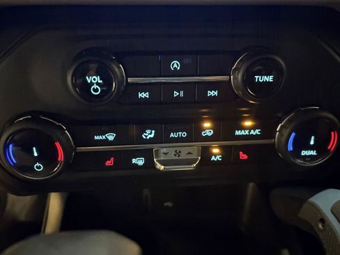 Used 2022 Ford Bronco Wildtrak AWD/4WD image 28