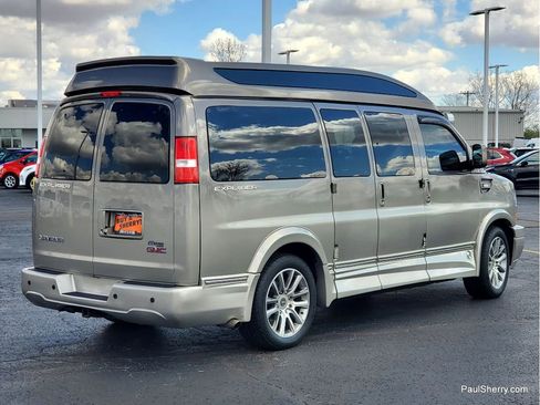 Used 2021 GMC Savana 2500 RWD image 13