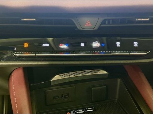 Used 2025 Buick Envision Sport Touring image 16