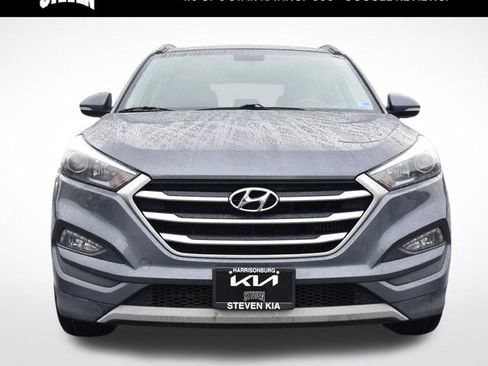 Used 2018 Hyundai Tucson Value AWD/4WD image 8