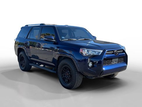 Used 2022 Toyota 4Runner SR5 Premium w/ Moonroof Package image 7