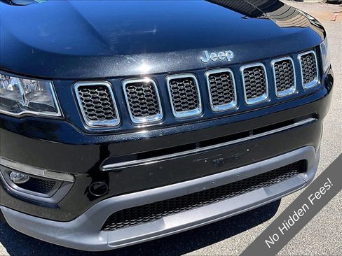 Used 2020 Jeep Compass Latitude AWD/4WD image 26
