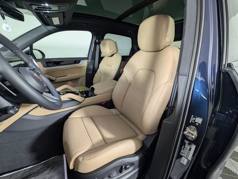 New 2026 Porsche Cayenne E-Hybrid image 5
