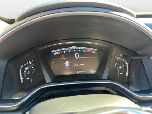 Used 2017 Honda CR-V Touring image 11