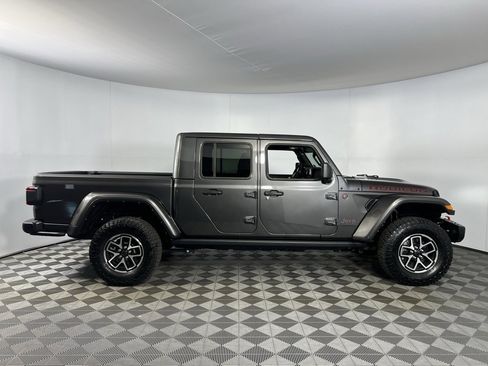 Used 2024 Jeep Gladiator Rubicon image 5