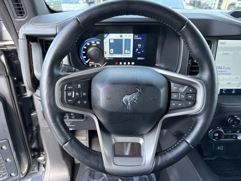 Used 2024 Ford Bronco Badlands AWD/4WD image 43