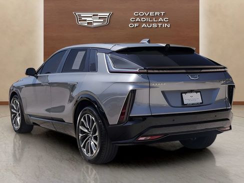 Used 2024 Cadillac Lyriq Sport RWD image 3