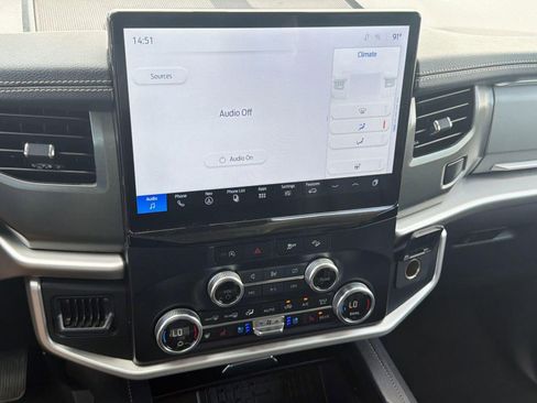 Used 2024 Ford Expedition Max XLT AWD/4WD image 25