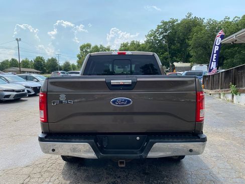 Used 2015 Ford F150 XLT w/ Equipment Group 302A Luxury AWD/4WD image 7
