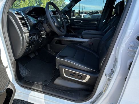 Used 2026 RAM 1500 Laramie w/ Night Edition AWD/4WD image 16
