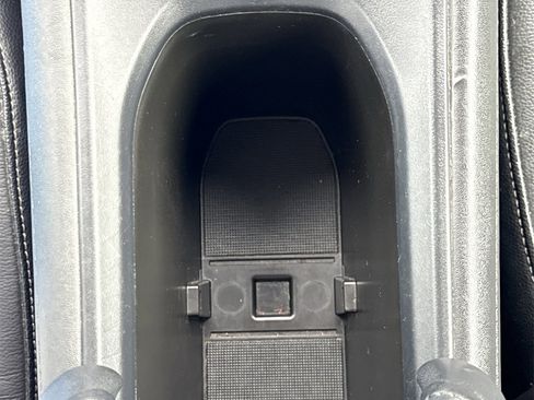 Used 2016 Honda HR-V EX-L image 28