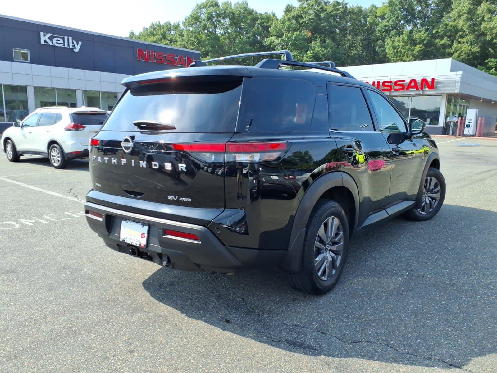 Certified 2023 Nissan Pathfinder SV w/ SV Premium Package AWD/4WD image 5