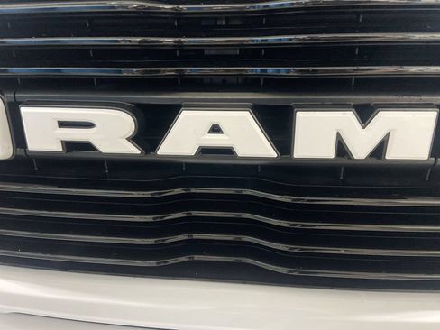 Used 2019 RAM 2500 Big Horn AWD/4WD image 29