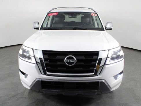 Certified 2022 Nissan Armada Platinum w/ Captain's Chairs Package RWD image 13