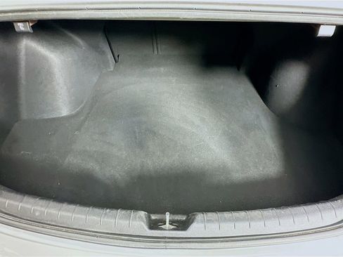 Used 2023 Kia K5 GT-Line image 34