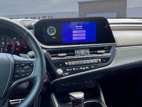 Used 2024 Lexus ES 350 F Sport w/ Accessory Package (Z2) FWD image 9