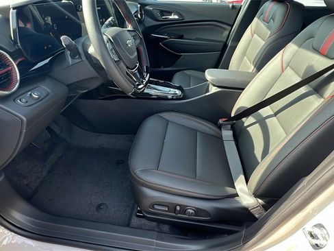 New 2026 Chevrolet Trax RS w/ Driver Confidence Package image 13