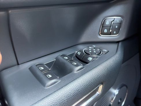 Used 2022 Ford Expedition Max Limited AWD/4WD image 29