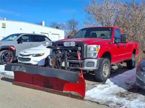 Used 2012 Ford F250 XL w/ PWR Equipment Group image 3