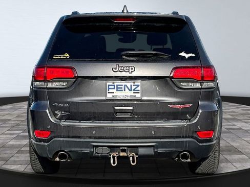 Used 2017 Jeep Grand Cherokee Trailhawk w/ Trailhawk Luxury Group AWD/4WD image 5