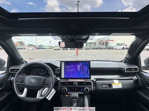 New 2026 Toyota 4Runner Limited AWD/4WD image 12