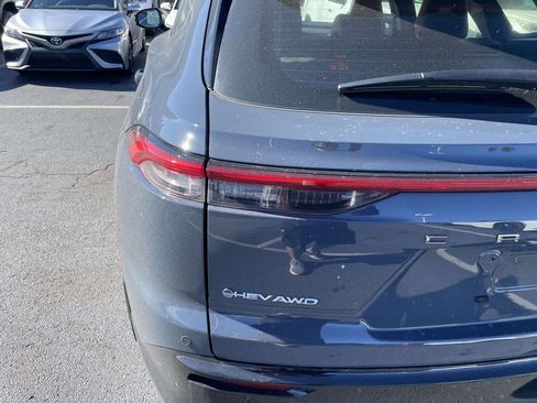 Used 2025 Toyota Crown Signia image 20