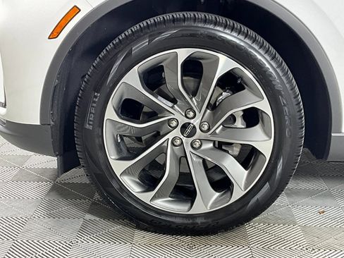 Used 2025 Lincoln Aviator Premiere image 29