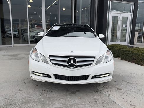 Used 2013 Mercedes-Benz E 350 Coupe image 2