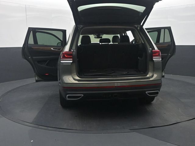 Used 2026 Volkswagen Atlas SE FWD image 40