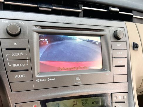 Used 2015 Toyota Prius Four FWD image 26