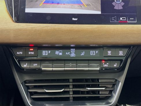 Certified 2022 Audi e-tron GT Premium Plus image 16