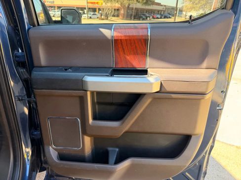 Used 2015 Ford F150 King Ranch w/ Equipment Group 601A Luxury image 14