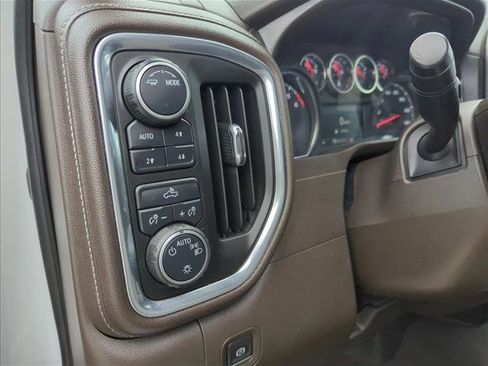 Used 2021 Chevrolet Silverado 1500 LT w/ Texas Edition Plus image 20