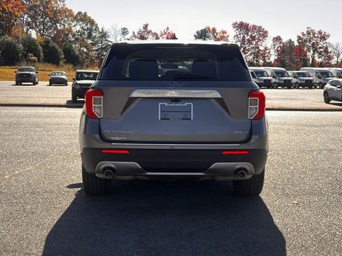 Certified 2022 Ford Explorer Platinum w/ Technology Package image 5