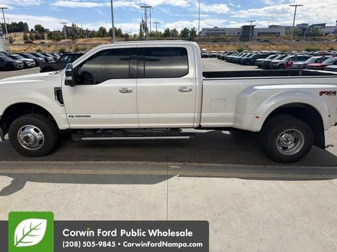 Used 2019 Ford F350 Lariat w/ Lariat Ultimate Package AWD/4WD image 10