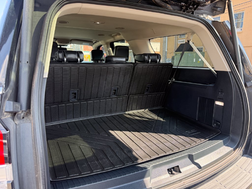 Used 2024 Ford Expedition Max XLT AWD/4WD image 17