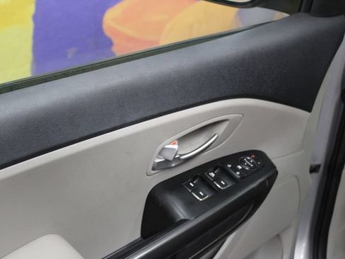 Used 2019 Kia Sedona EX FWD image 15