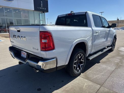 New 2026 RAM 1500 Laramie AWD/4WD image 32