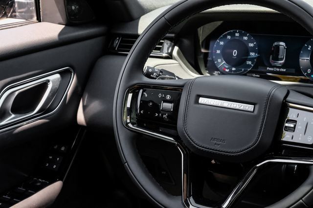 New 2026 Land Rover Range Rover Velar S AWD/4WD image 23
