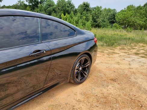 Used 2015 BMW M4 Coupe RWD image 4