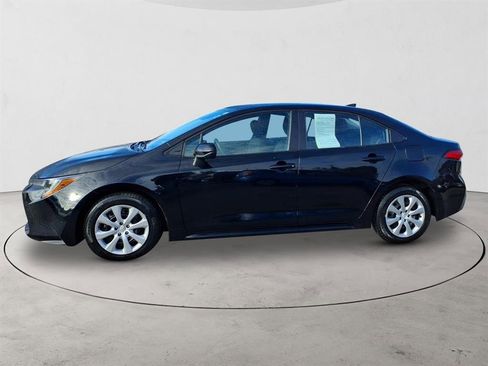 Used 2024 Toyota Corolla LE image 8